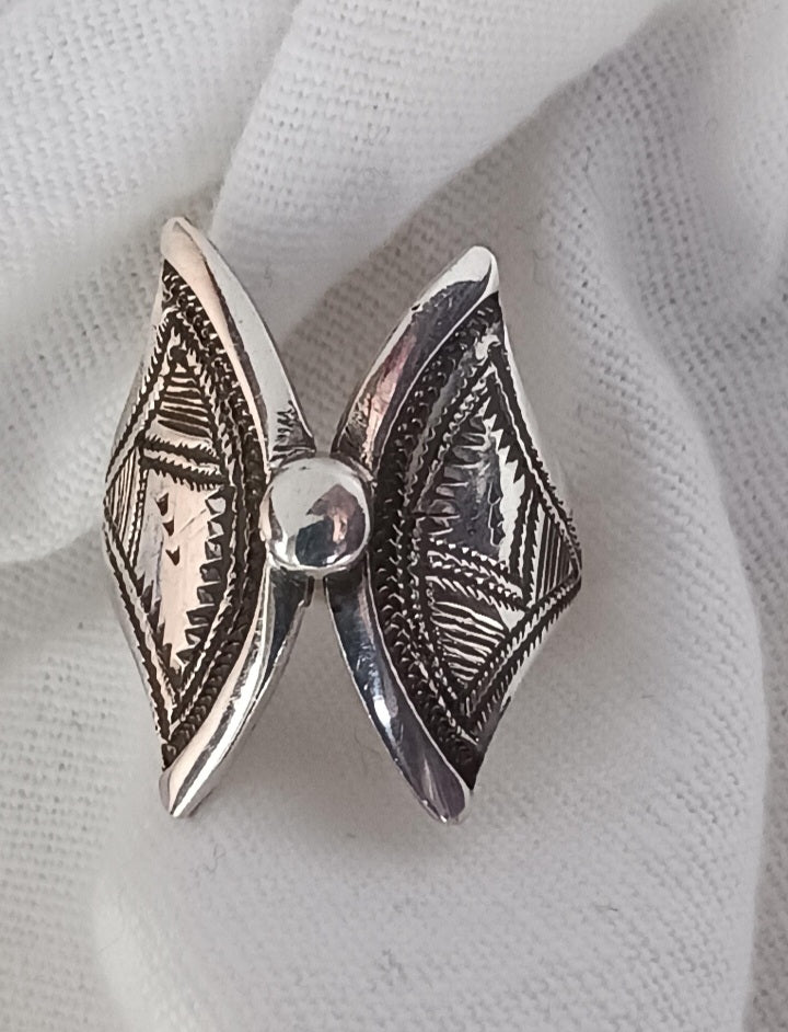 Bague touareg en argent massif