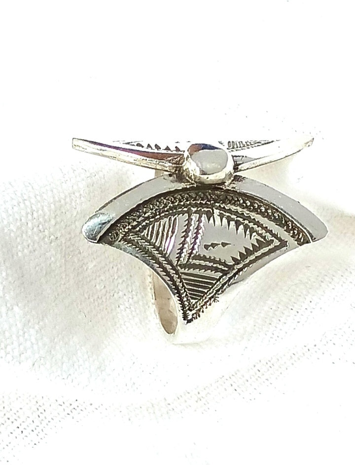 Bague touareg en argent massif