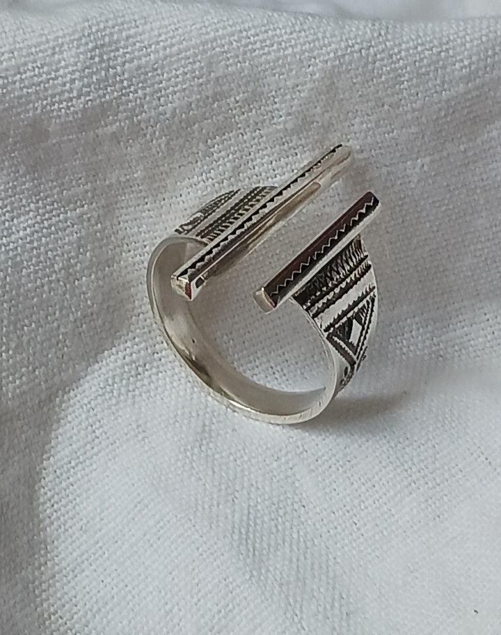 Bague touareg en argent massif