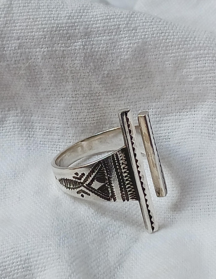Bague touareg en argent massif