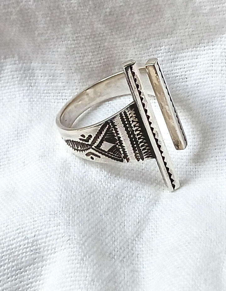 Bague touareg en argent massif