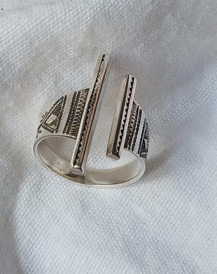 Bague touareg en argent massif