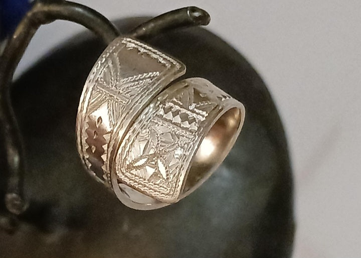 Bague touareg en argent massif