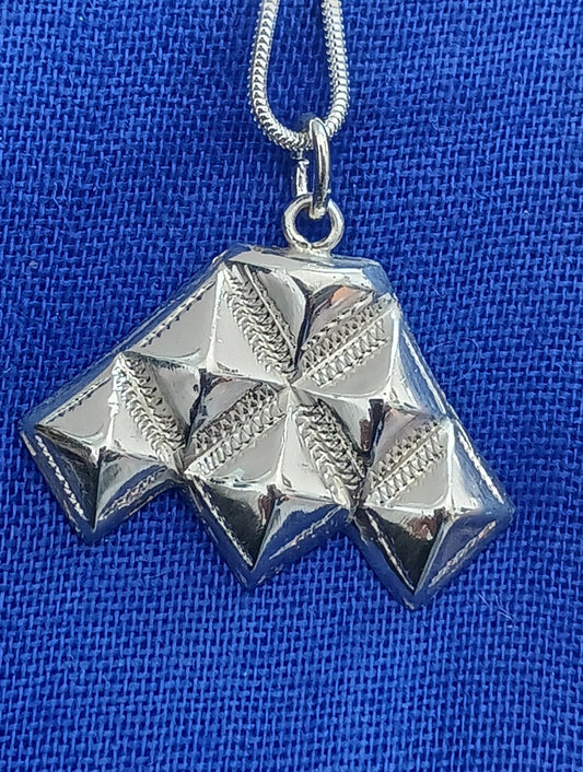 Pendentif d'inspiration touarègue