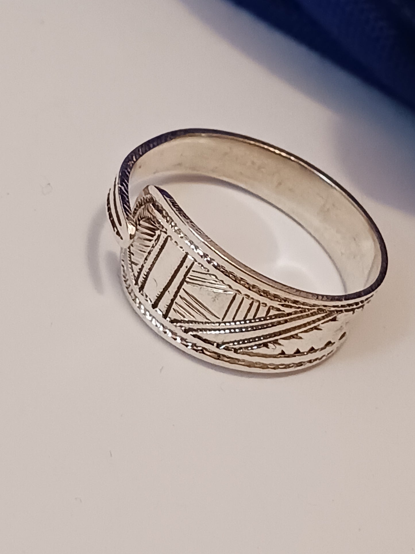 Bague touareg en argent massif