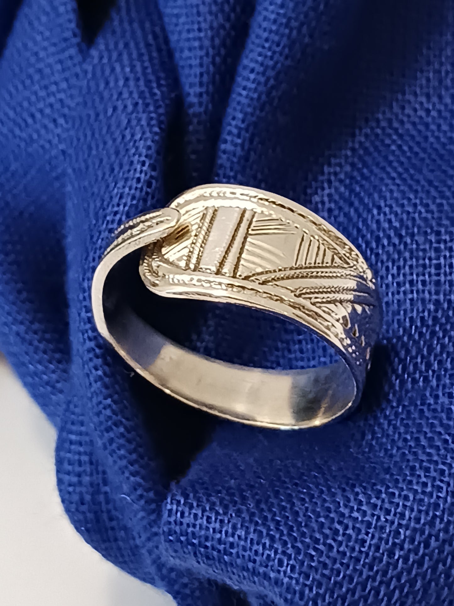 Bague touareg en argent massif