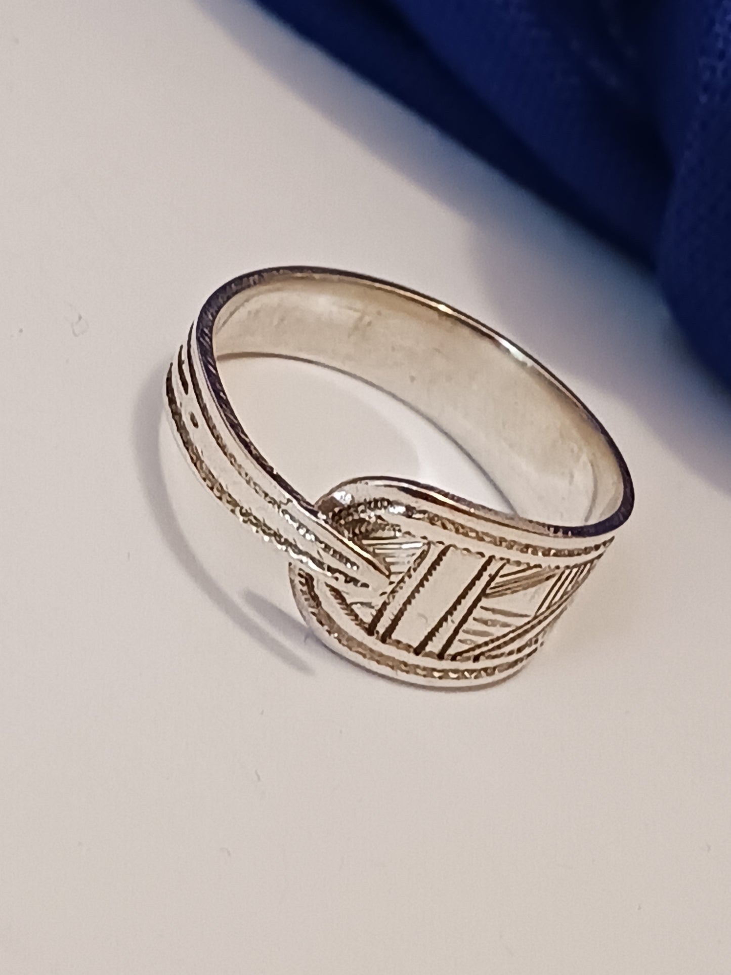 Bague touareg en argent massif