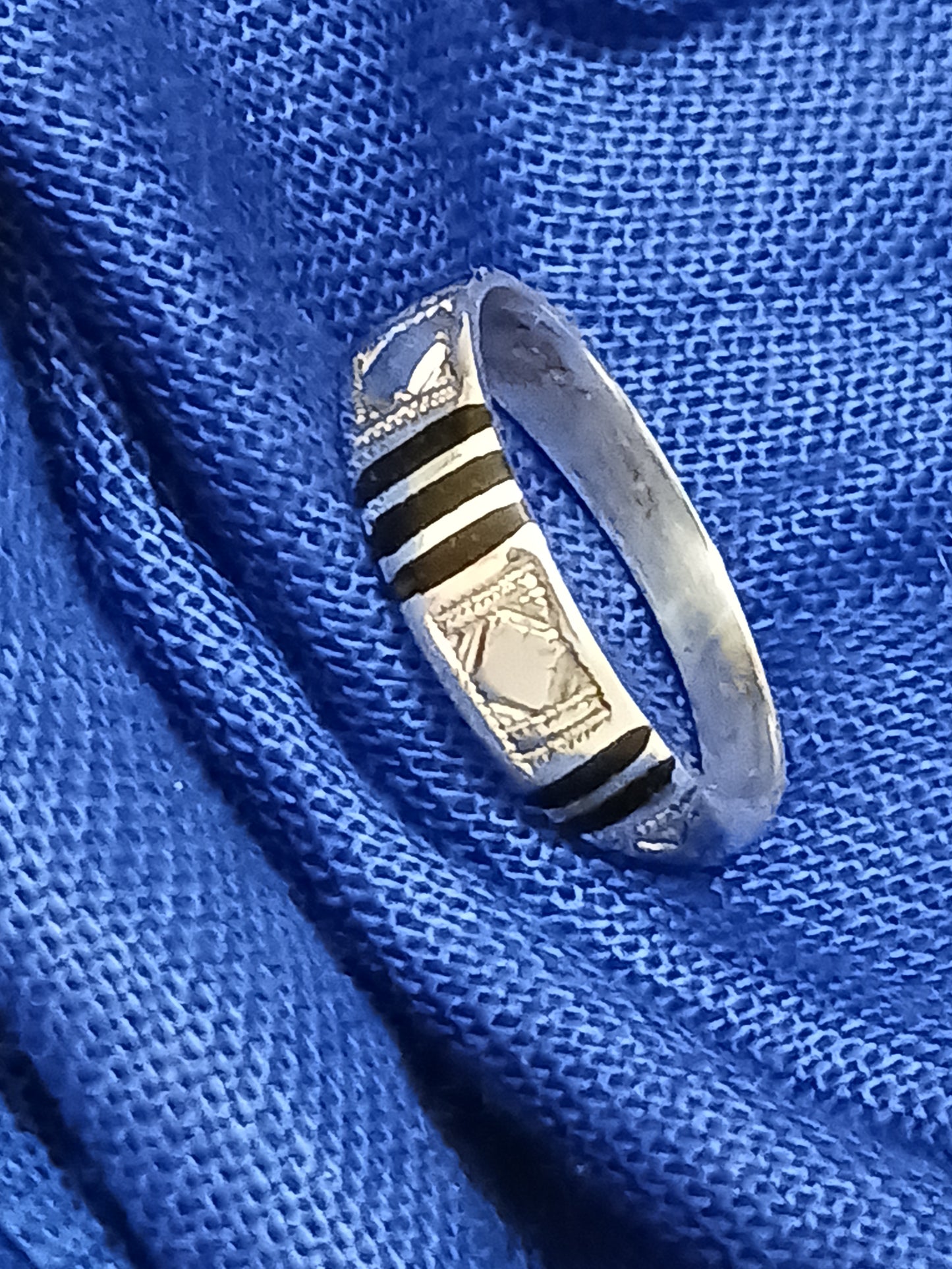Bague touareg en argent massif