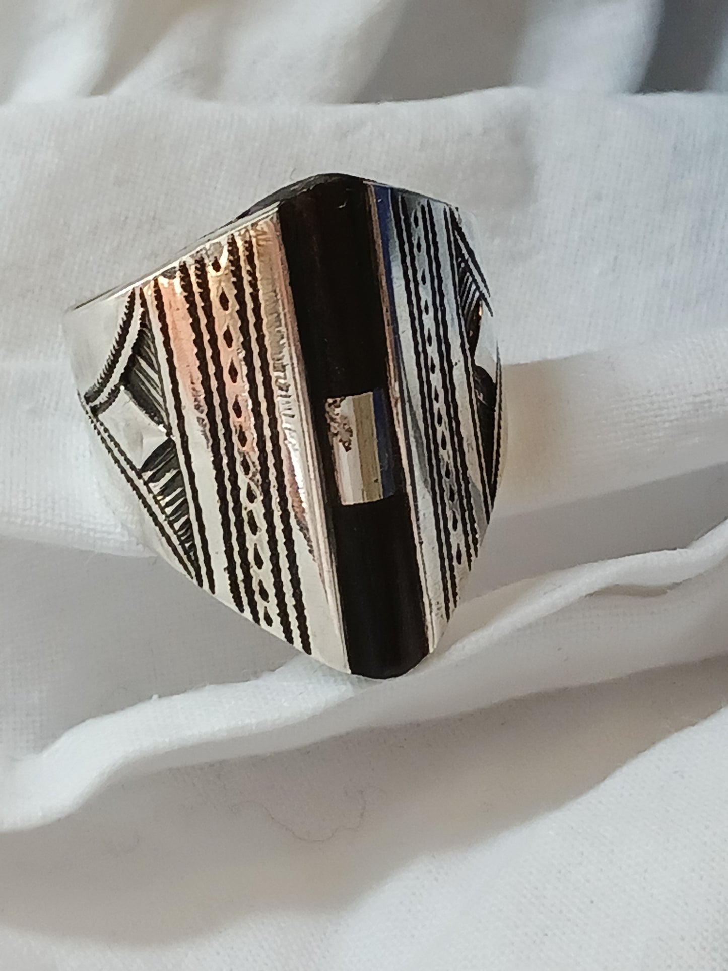 Bague touareg en argent massif