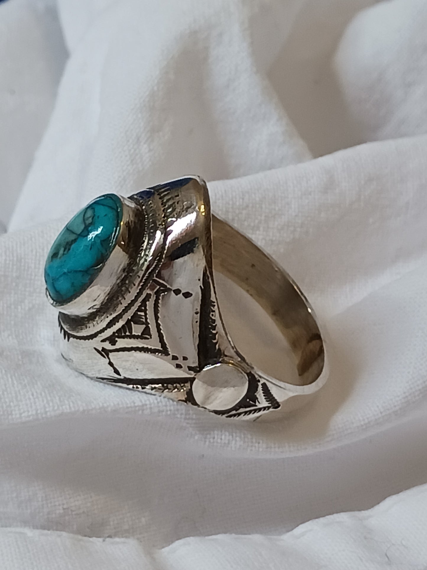Bague touareg en argent massif