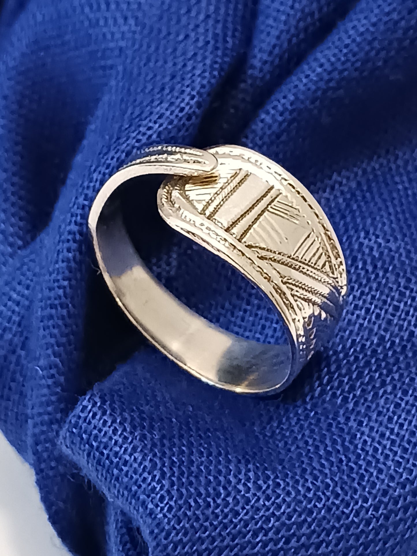 Bague touareg en argent massif