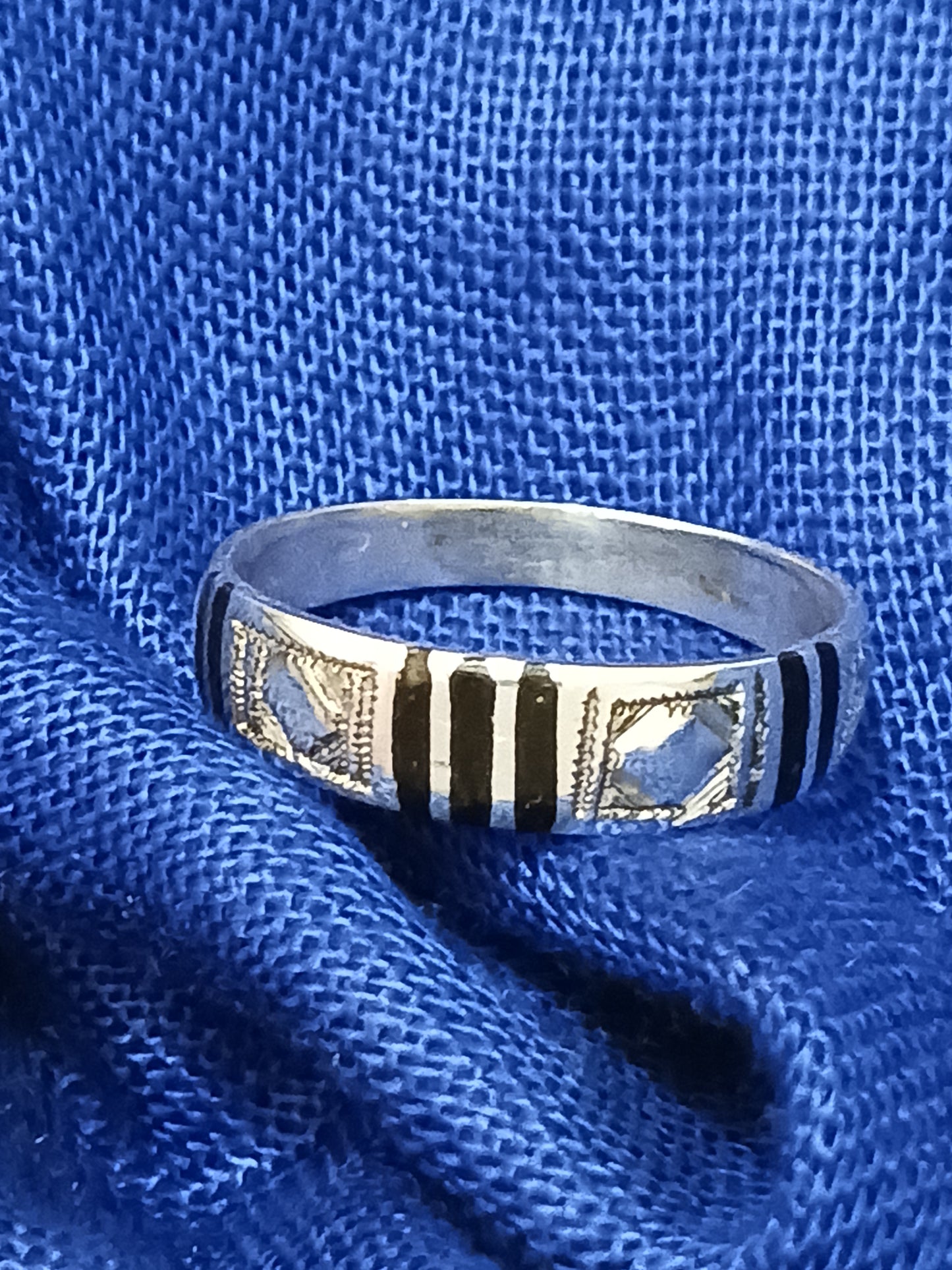 Bague touareg en argent massif