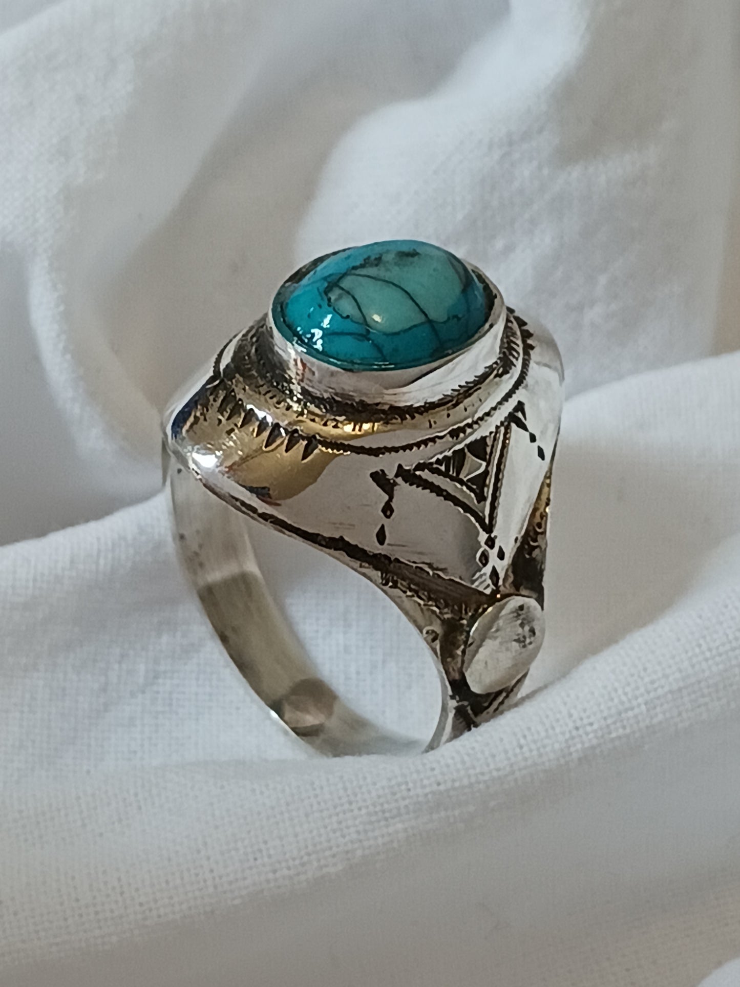 Bague touareg en argent massif