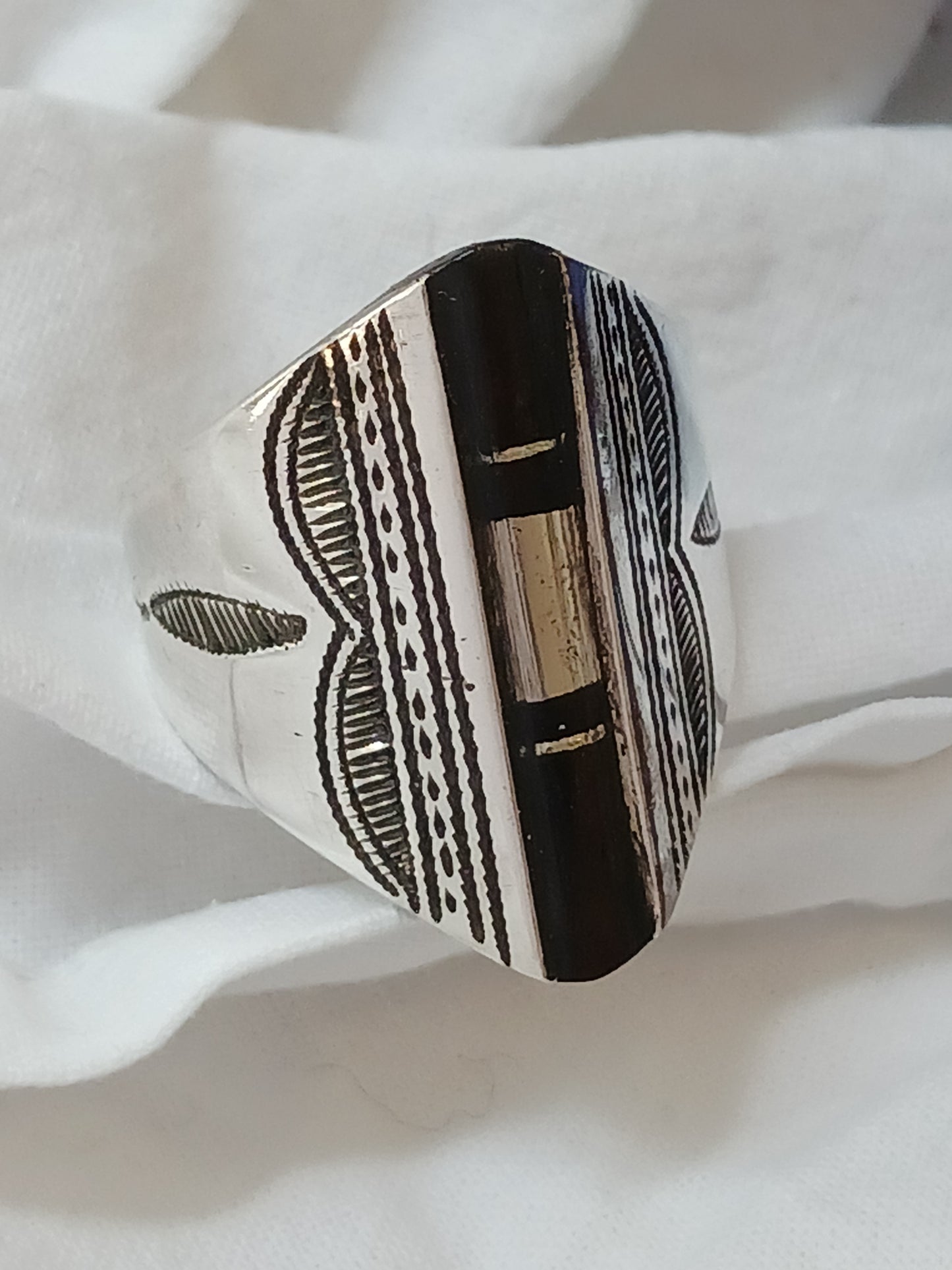 Bague touareg en argent massif