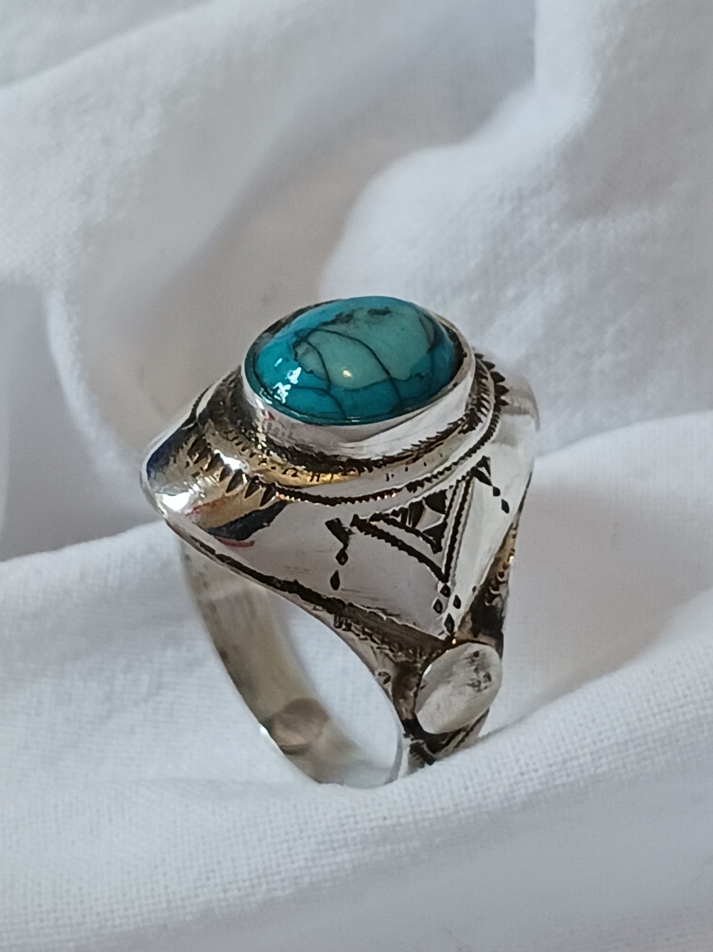 Bague touareg en argent massif