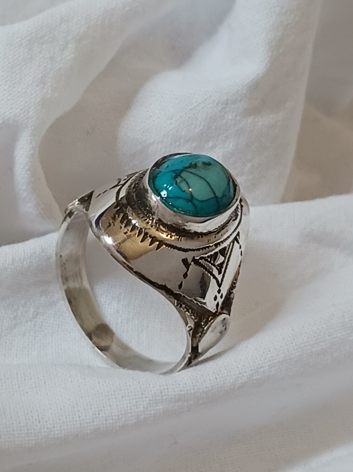 Bague touareg en argent massif