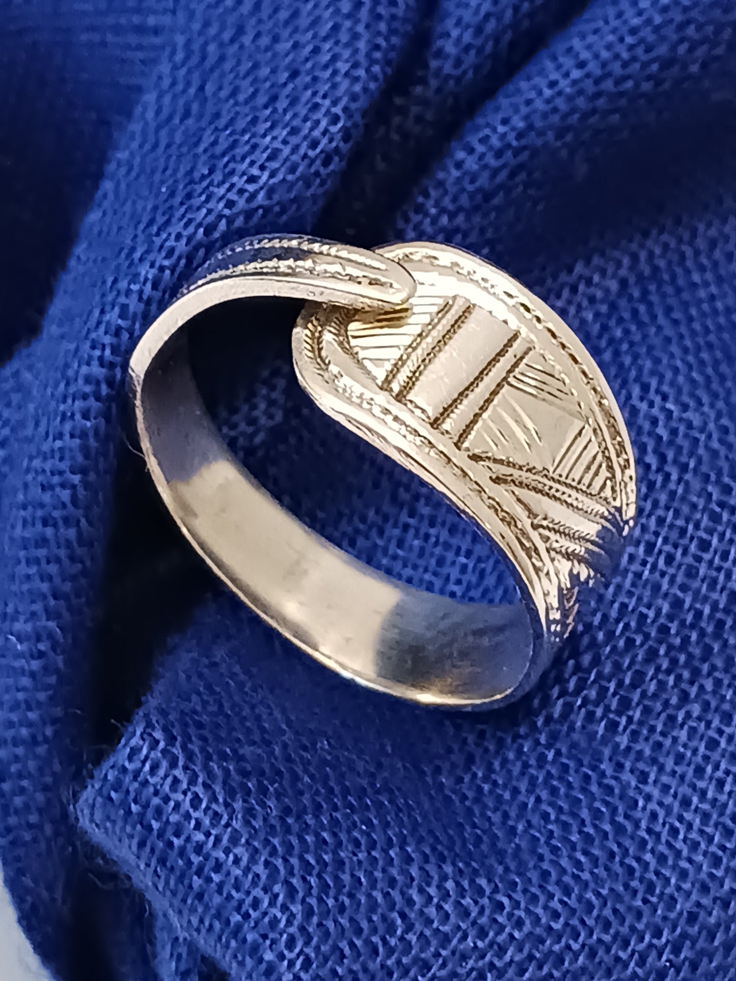 Bague touareg en argent massif