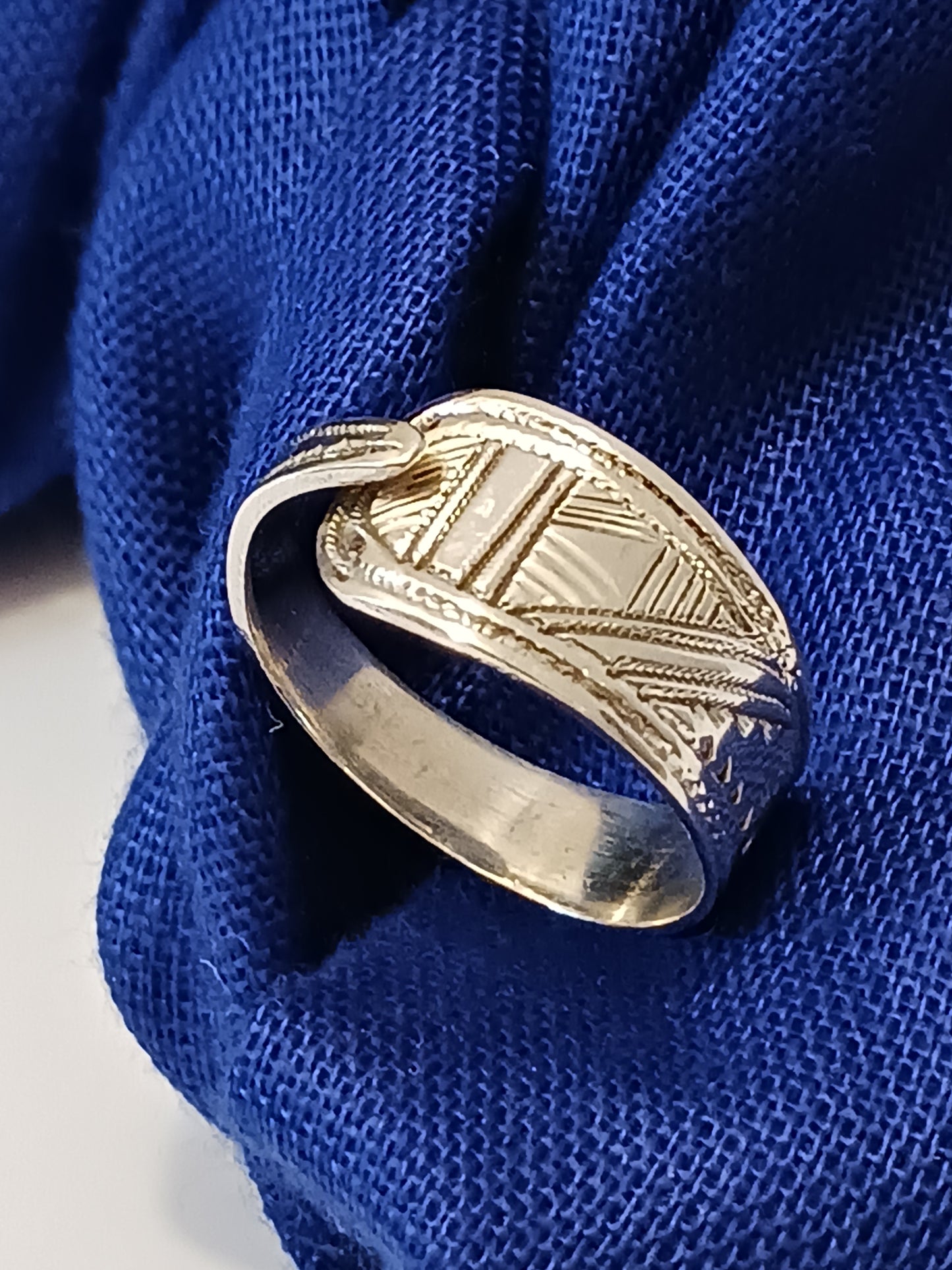 Bague touareg en argent massif
