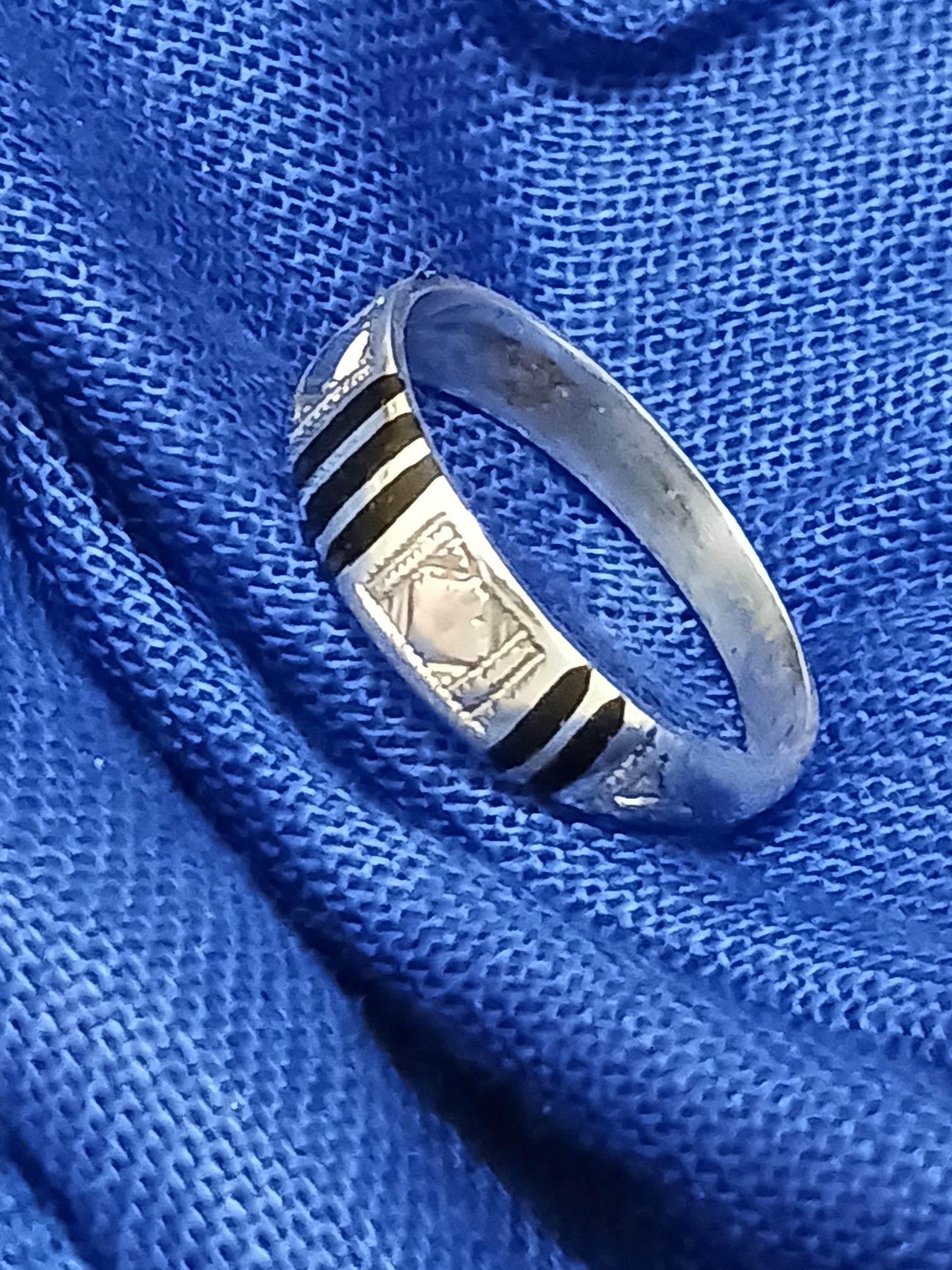 Bague touareg en argent massif