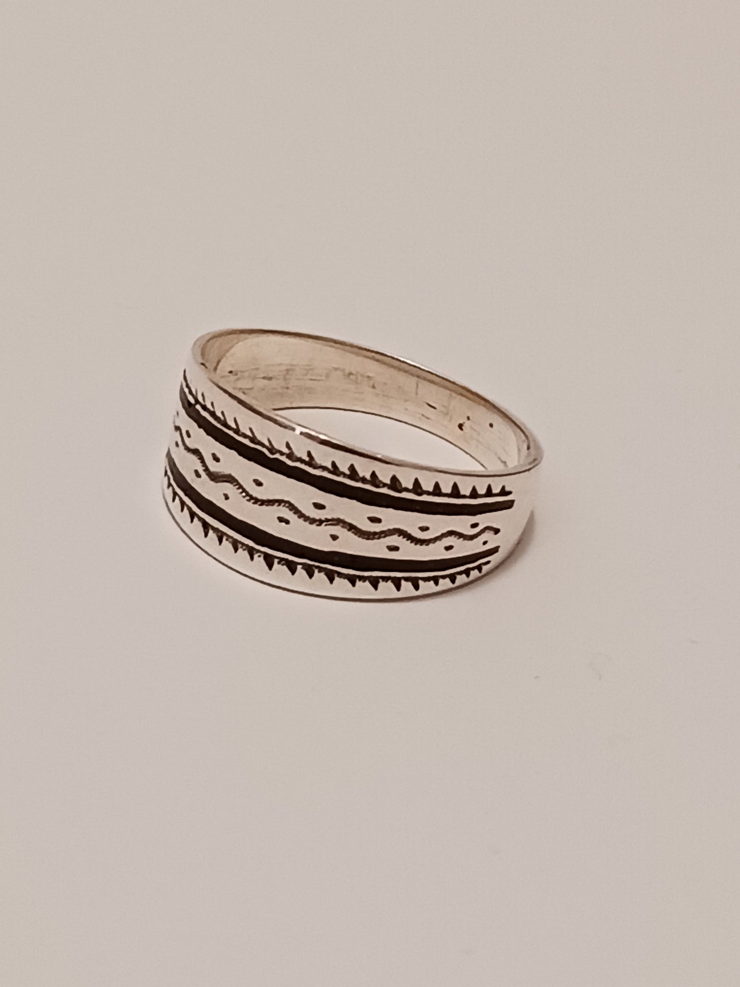 Bague touareg en argent massif